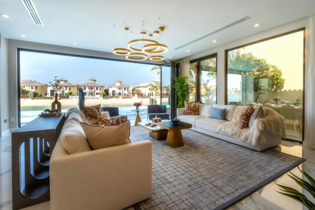 5 Bedroom Villas